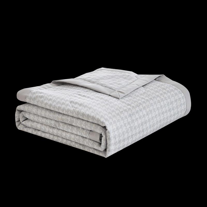 PLAYBOY Breathable Summer Quilt