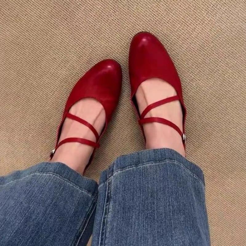 Cowhide version~ retro round head light ** fork belt Mary Jane single shoes women's spring and autumn commuting shoes