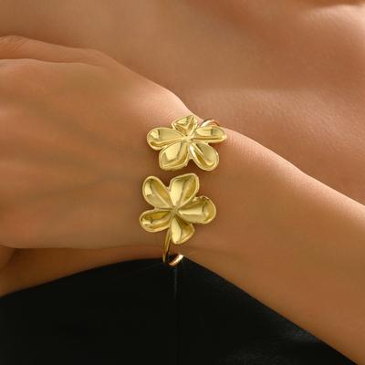 Wind Ladies Bracelet Versatile Premium Floral Design Opening Adjustable Bracelet Niche Versatile Women