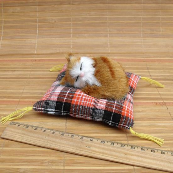 Κούκλα Γάτας Προσομοίωσης Βελούδινο Παιχνίδι Μίνι Ρεαλιστικά Κοιμισμένα Γατάκια σε Χαλάκι Φιγούρα