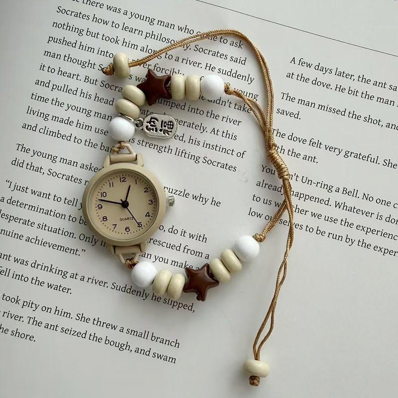 Cute Star Chain Watch Girls Fair Skin Tone Unique Trendy Students