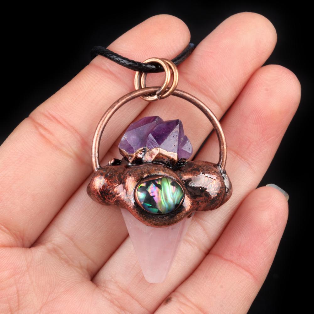 Natural Stone Retro Hexagonal Pendant Amethyst Agate Mineral Jewelry Quartz Crystal Gift Natural Gemstone HexagonalPointed Reiki