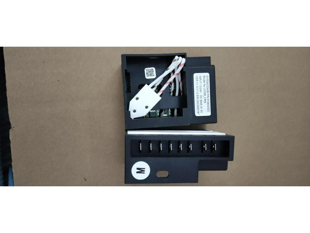 LC25B Kompresorový invertor do auta pro chladničku DC12/24V
