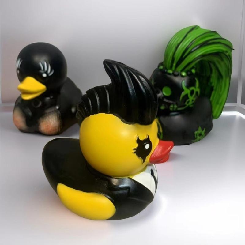 Elegant Duck Figurine Unique Resin Duck Statue Animal Figure Sculpture Stylish Home Office Decoration Accessory