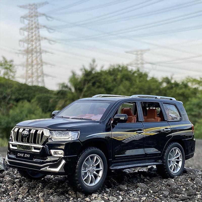 1/24 Toyota Prado Alloy Car Diecasts & Toy Vehicles Toy SUV Car Metal Collection Simulation LAND CRUISER Model Car Kids Gifts