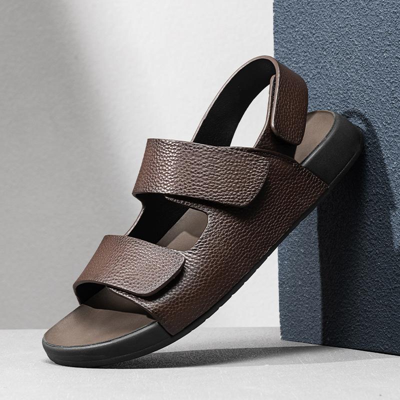 Fashion Fashion Brand Summer Men's Comfortable Cowhide Lightweight Latex Mat Sandals Outdoor New Men's Anti Slip Breathable Beach Shoes