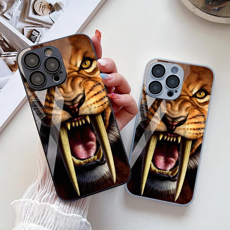Zahnspitze Tiger ist geeignet für iPhone17ProMax metallische Lackierung Glas Handy Schutzhülle All-inclusive 15/16 feine Löcher