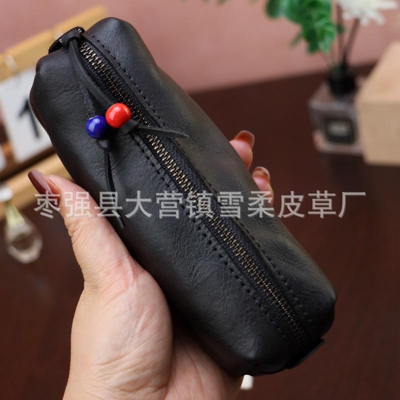 

The First Layer Of Cowhide Handmade Old Pencil Bag Large Capacity Storage Change Bag Glasses Case Bag Personalized Stationery Zipper Bag чорний