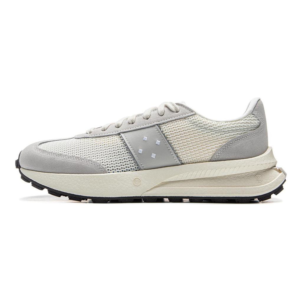 Li Ning Abrasion Resistant Slip Resistant Coverage Low Top Casual Shoes Unisex Beige Gray AZGV055-2