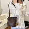 2026 Summer Women's Fashion Single Shoulder Crossbody Bucket Bag - PU Woven Texture, Phone Holder, Ideal for Vacation