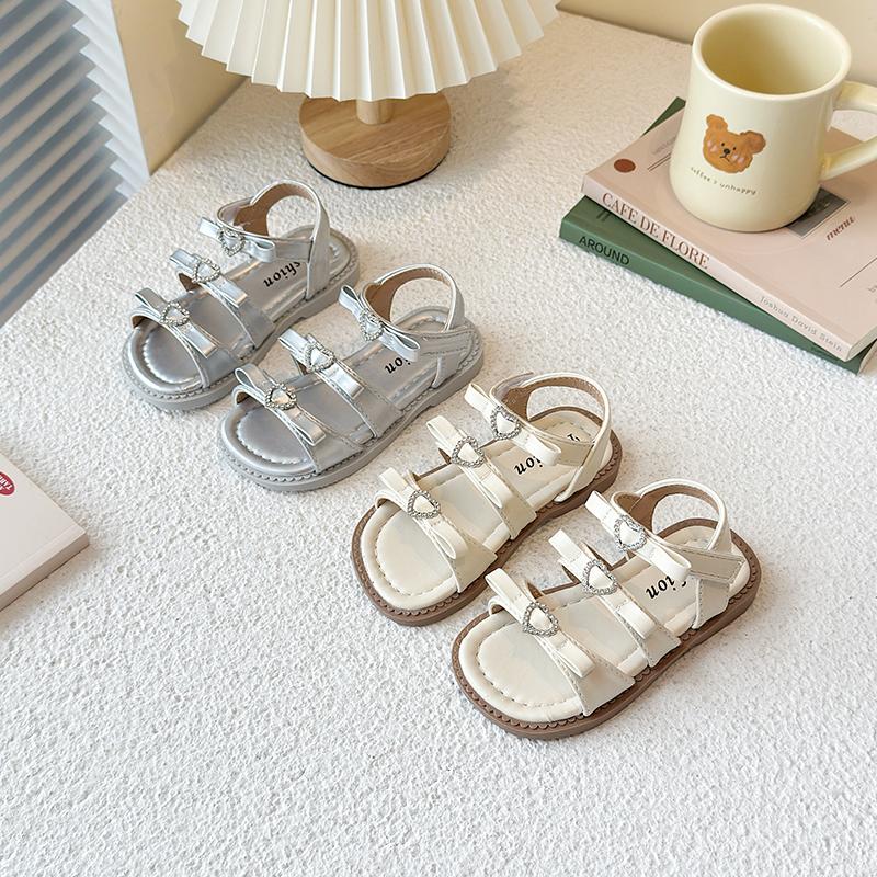 Girls Beach Shoes Open Toes Sweet Bows Kids Sandals Hook&loop Versatile 2025 Summer New Children Princess Shoes Toes Capped Ins