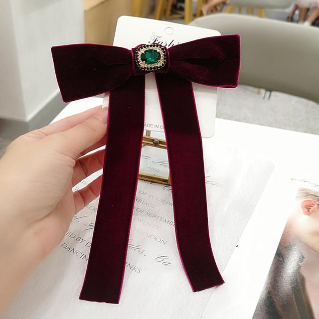 

Retro Velvet Bow Tie Brooches Fabric Crystalline Bowknot Necktie Shirt Collor Luxulry Women Bridal Bridal Jewelry Souvenir Gifts AccessoriesVintage