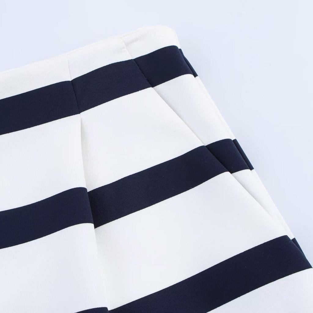 2025 Spring Women's Striped Short Sleeve Top and Casual Shorts - European & American Style