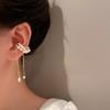New Luxury Elegent Pearl Magnet  Ear Clip Cuff Earrings for Women Linked Metal Magnet Clip Earrings Without Piercing Gifts