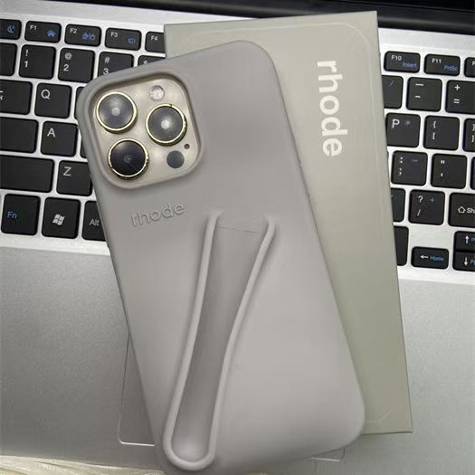 

Чехол Rhode Hailey Lip для Apple iPhone 16, чехол 15promax 14espresso Apple 11 серый