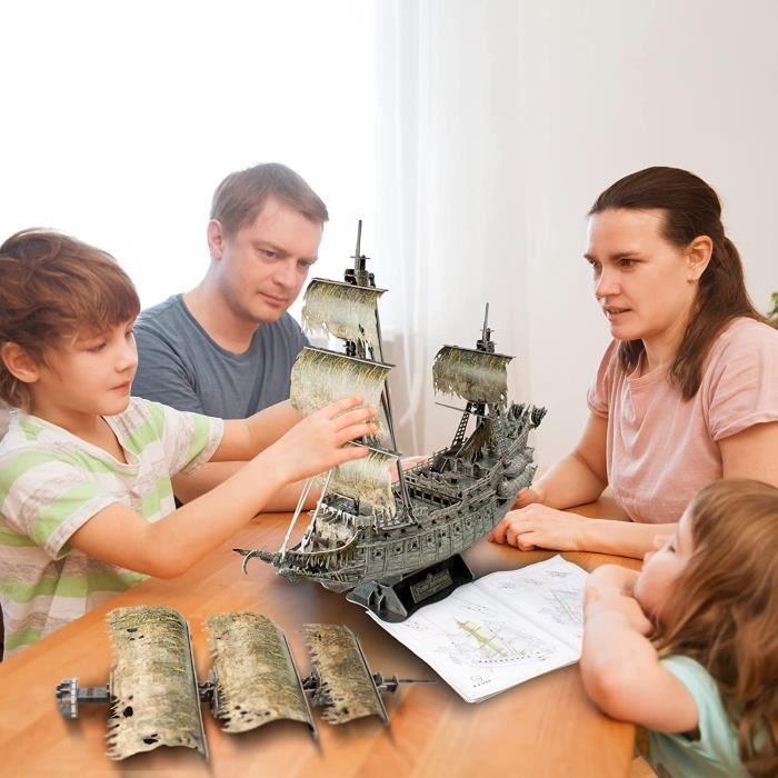 Maquette Puzzle 3D Bateau Pirate Hollandais Volant LED - 360 Pièces - WORLDBRANDS