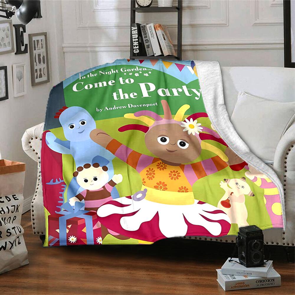 1pc In the Night Garden2 Blanket, Gift, for Men and Women, Soft Blanket, Good for Sofa Bed Couch Travel, Lightweight Flannel Blanket