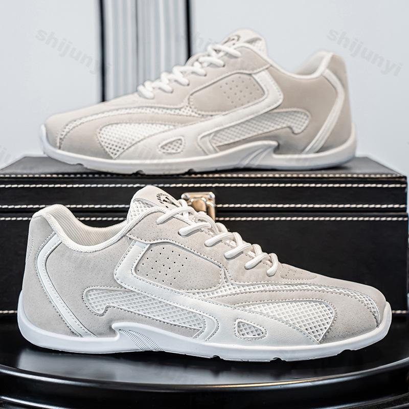 Fashion Large Size Men's Shoes 2025 Autumn New Breathable Comfortable Lace Up Casual Flats Lightweight Outdoor Non Slip Vintage Sneakers