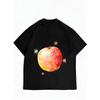 Schwarzes Rundhals-T-Shirt mit farbenfrohem Apfel-Print und Sternmuster für Freizeitkleidung