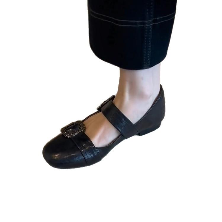 Sheepskin version~ retro round head light mouth small single shoes women's flat bottom one-word buckle black design versatile Mary Jane shoes