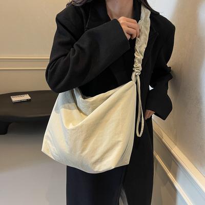Stor Kapasitet Nylon Skulderveske Myk Vokset Bomull Lat Crossbody Bag Student Pendler Tilfeldig Tote Bag