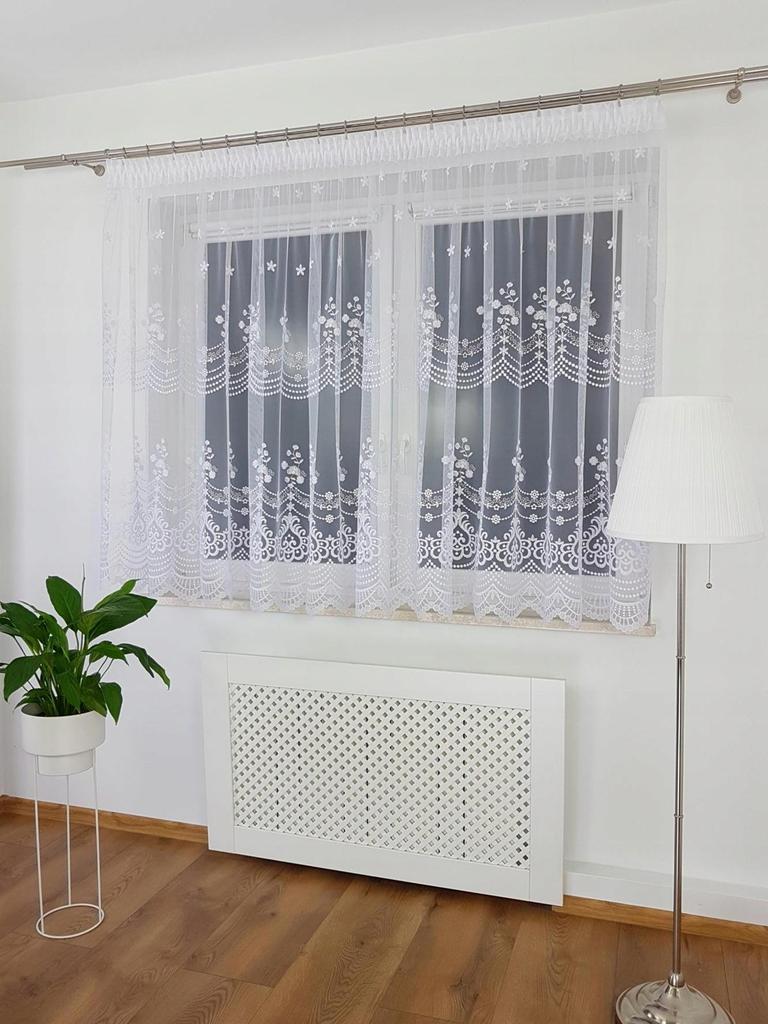 Marquisette curtain with small flowers