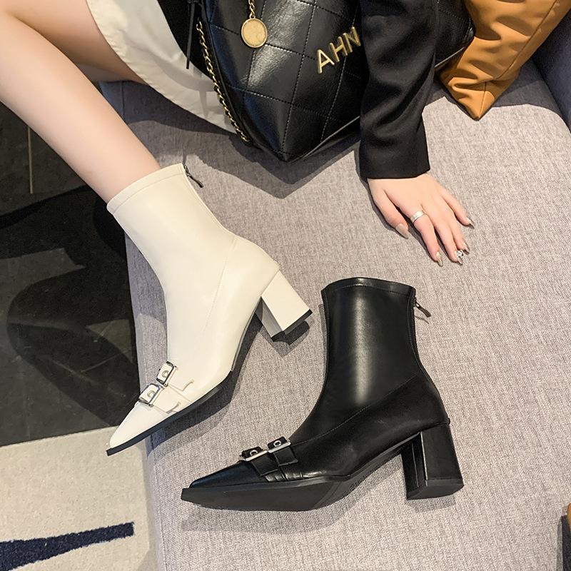 European and American catwalk 2025 new pointed head heavy industry metal rivet black belt buckle thick heel high heel locomotive fashion boots