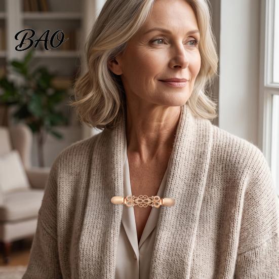 Women Shawl Clamp Vintage Cardigan Sweater Clip with Rhinestone, Hold Together, Retro Metal Clasps Cincher for Dress Shawl, Clothing Accessories