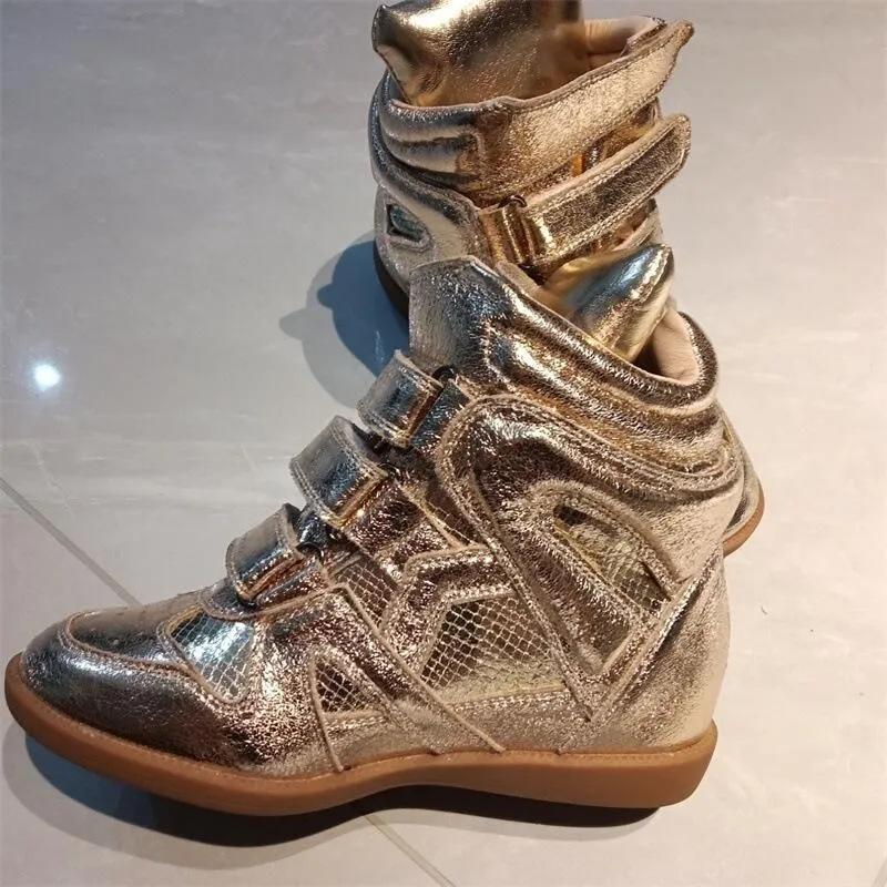 Wewnętrzne buty sportowe i rekreacyjne podwyższające wzrost do pieszych wędrówek z dopasowaniem kolorystycznym, klasyczne i wszechstronne buty w wysokiej wersji