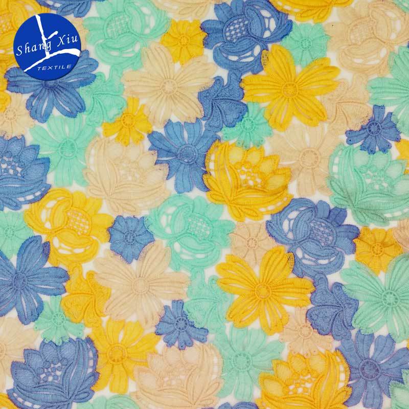 Четырехцветная вышитая ткань из молочного шелка, Высококачественная вышитая ткань, окрашенная пряжей, Полноширокие водорастворимые аксессуары