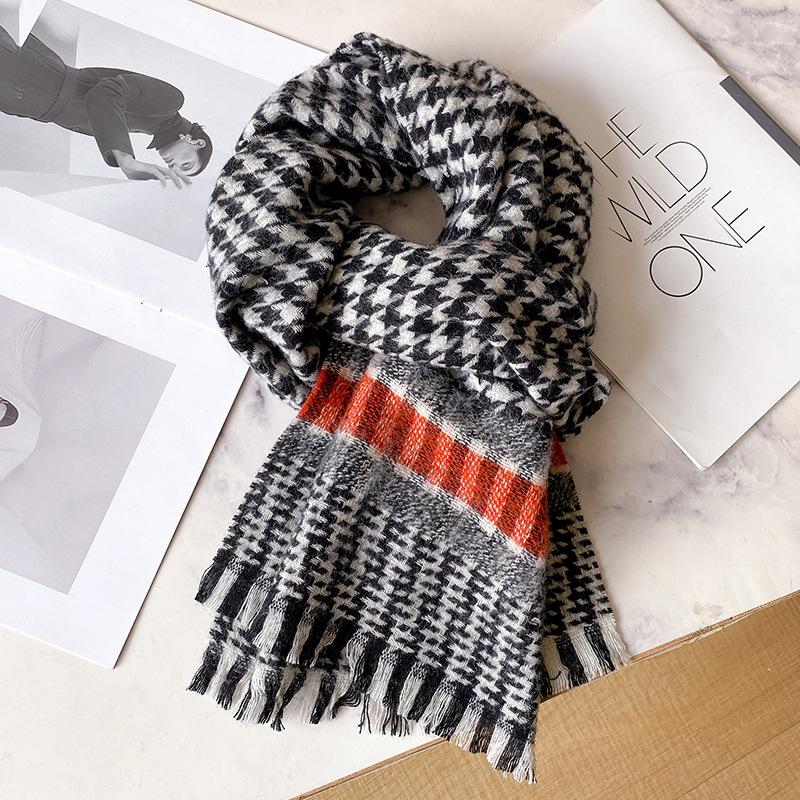 Light luxury pure wool scarf women's classic black and white winter fashion warm cashmere high-end gift