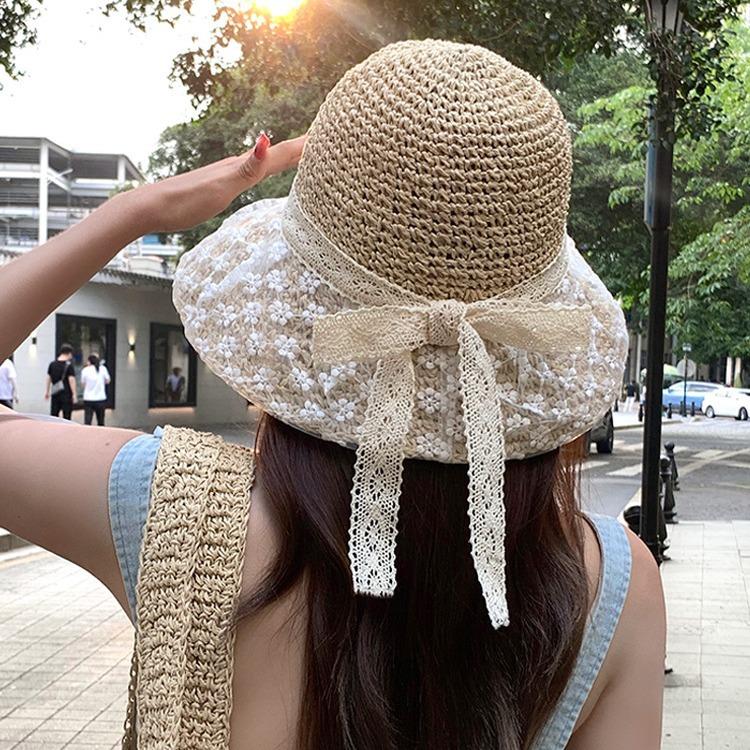 New seaside hat women's summer sunscreen straw hat Hepburn wind beach vacation sunshade sun hat breathable bucket hat
