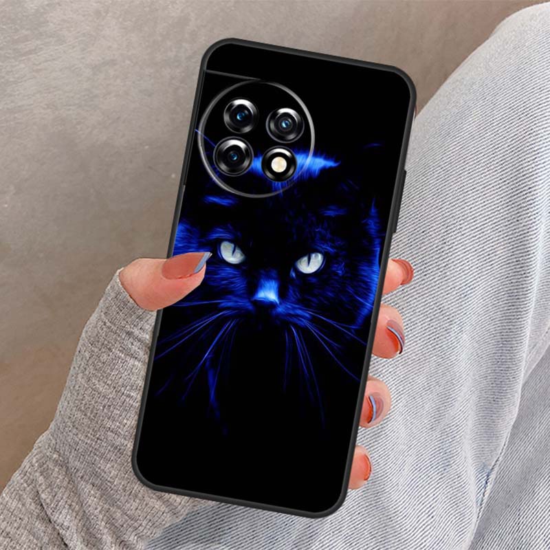 

Black Cat Staring Eye Cover For OnePlus 13R 13 12 12R 11 10 Pro 8T 10T OnePlus Nord 4 CE 2 3 Lite N10 N20 N30 Case OnePlus 9Pro