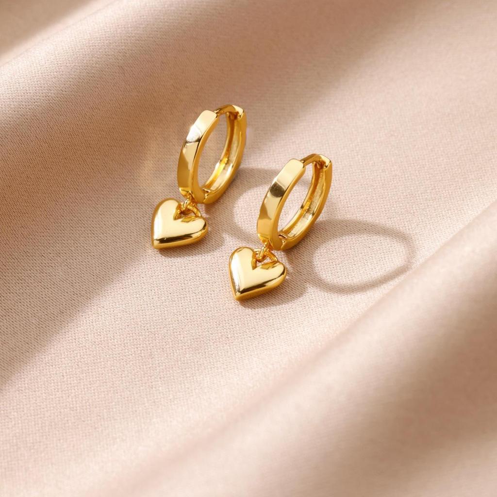 18K Gold-Plated Minimalist Heart Earrings for Women - Elegant Korean Design