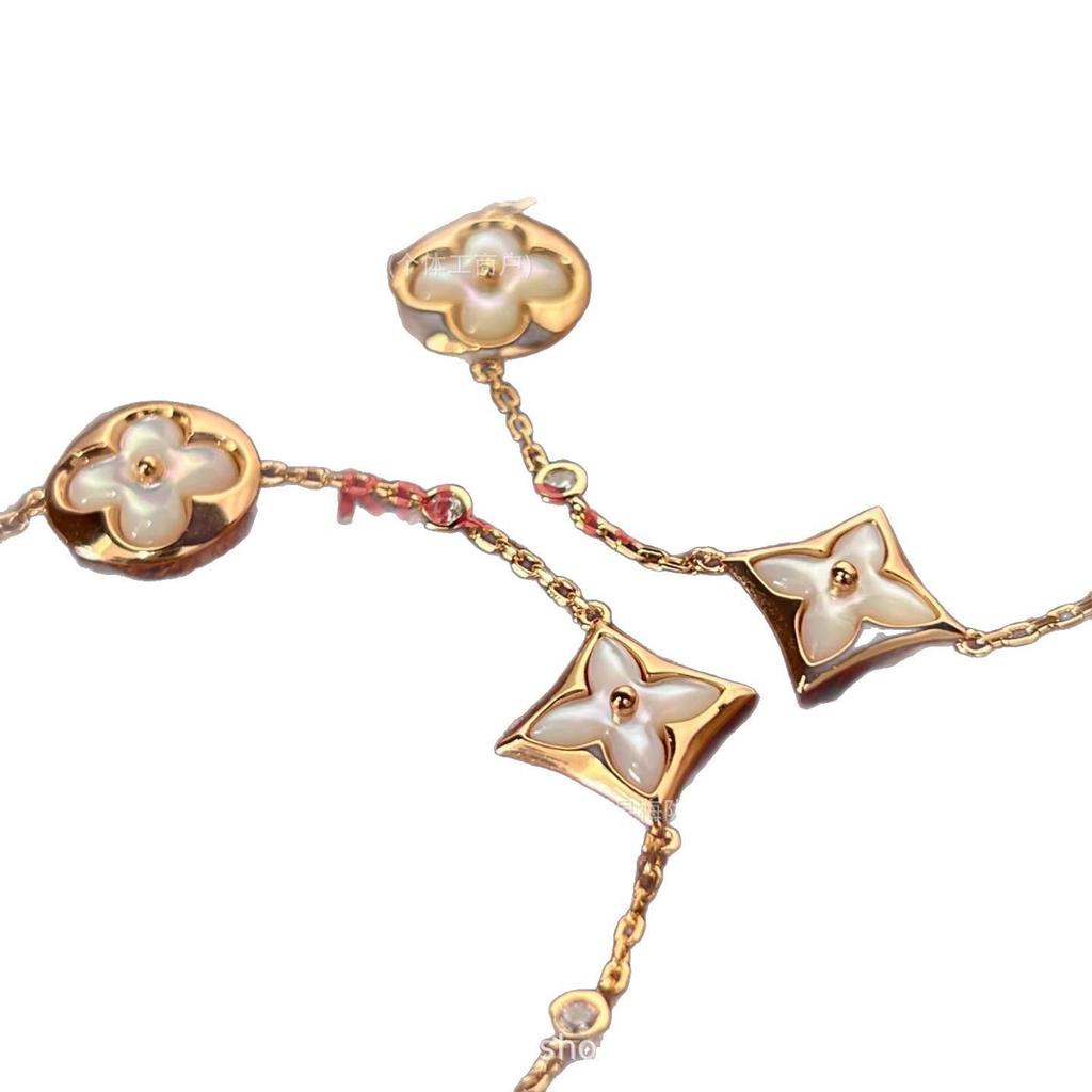 Luxusní sada náhrdelníku a náramku LV Clover & Flower z perleti