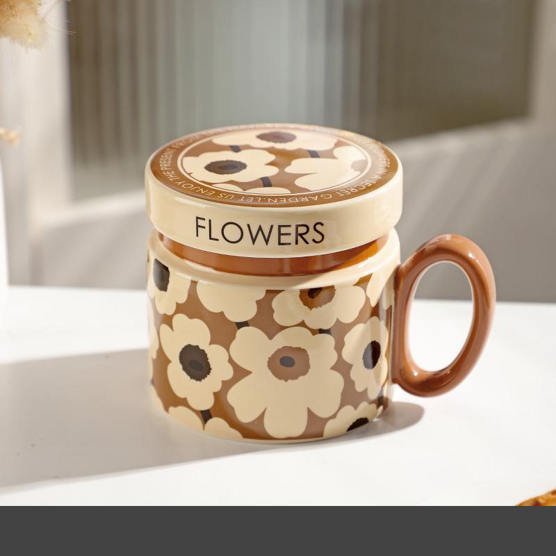 

380ML Ceramic Coffee Mug With Lid Flower Lattice Luxury Porcelain Cups With Handle For Cafe Milk Juice Water 301-400ml