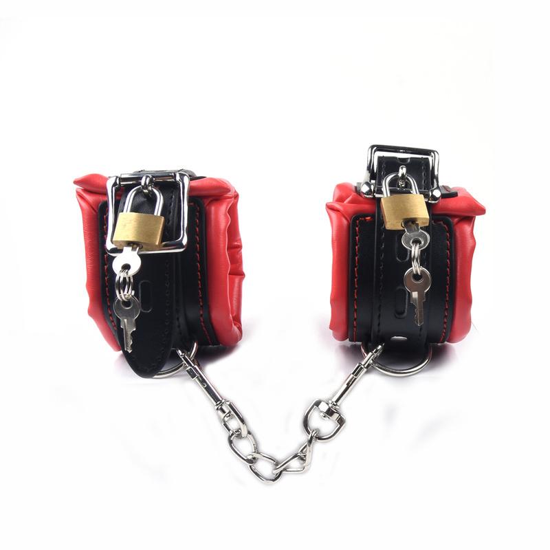 Leather Sponge Handcuffs For Sex Ankle Cuffs Bondage With Chain Lock Restraints Sex Toys for Couple Adult Games Bdsm Bondage Set
