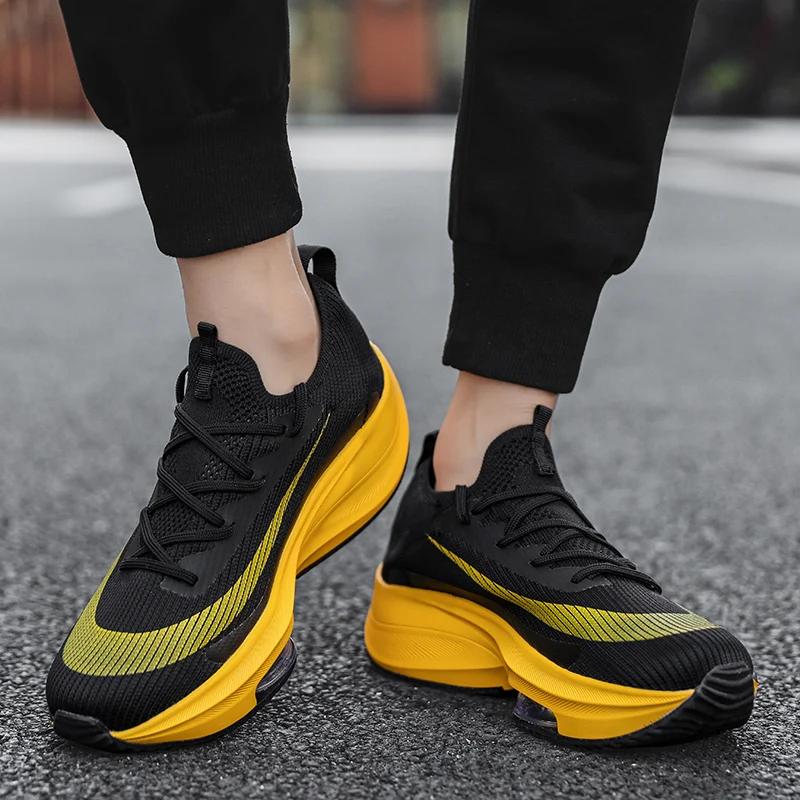 Men Unisex Sneakers Fashion Sneakers Round Trainer Race Toe Cushioning Running Shoes Breathable Lace Couple Women Tennis Shoes