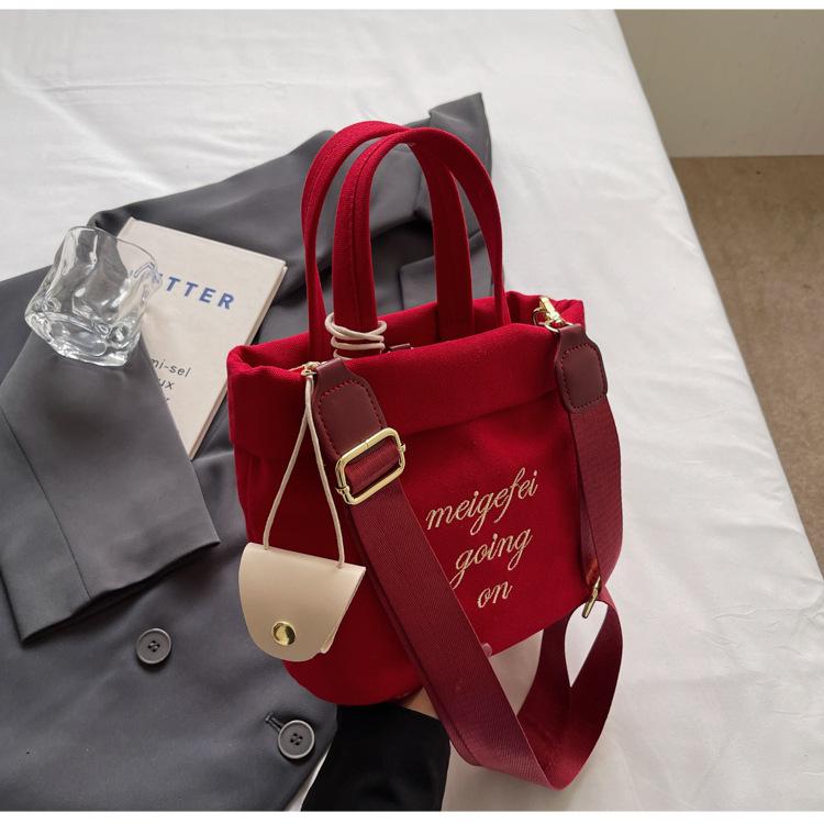 

Повседневная холщовая сумка 2025 новая корейский стиль ins портативная сумка-ведро большая вместимость на плечо для покупок сумка-мессенджер красный
