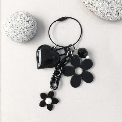 [BY Satchi] BB HEART FLOWER BAG CHARM Black Heart Flower Bag Charm Keyholder