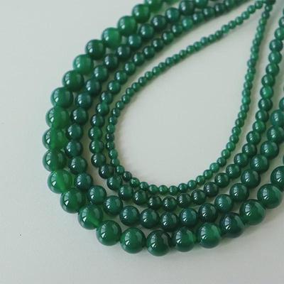Elegantiškas retro žalio agato karoliukų vėrinys su magnetiniu užsegimu