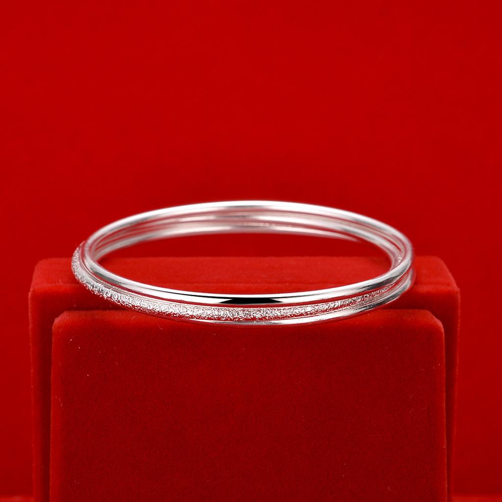 Nytt Armband med Tre Ringar Tre Liv Tre Generationer Armband Frostat Tre Ringar Vit Koppar Pläterad Silver Armband Födelsedagspresent