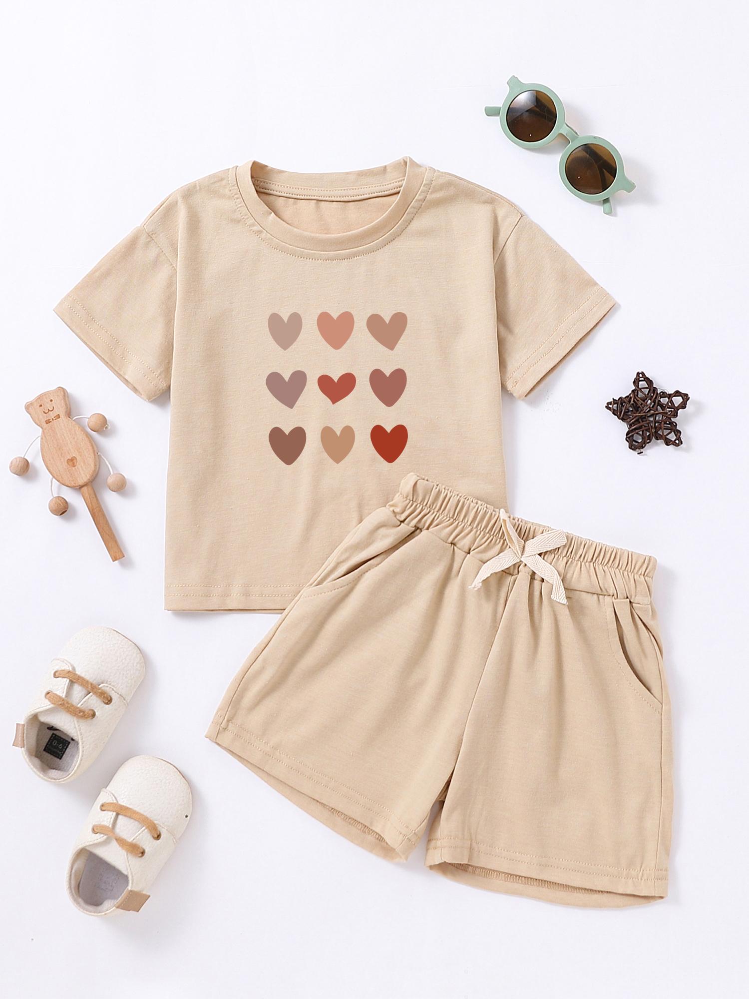 Girl s Two-piece Set with Prints, New Summer Style, Children s Short-sleeve Fashion Casual, Comfortable Children s Shorts 100