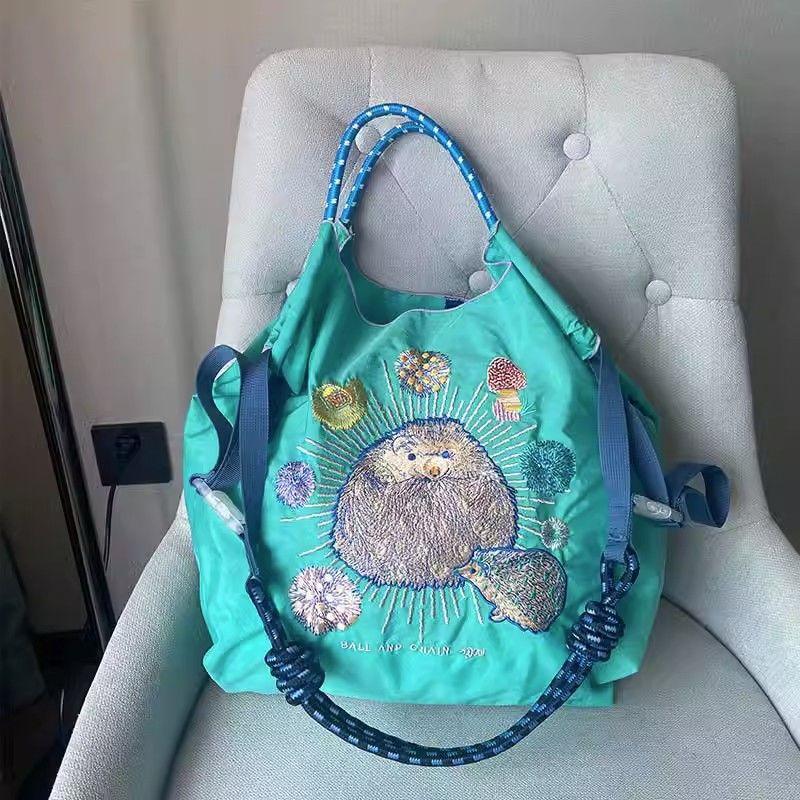Versatile Embroidered Large Capacity Handbag Waterproof Tote Shoulder Crossbody Bag for Women M зелёный