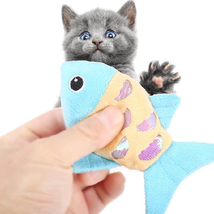 Süßes Kätzchen-Spielzeug Attraktives Plüsch-Fischform Kleines Kätzchen für Katzen zum Zahnen