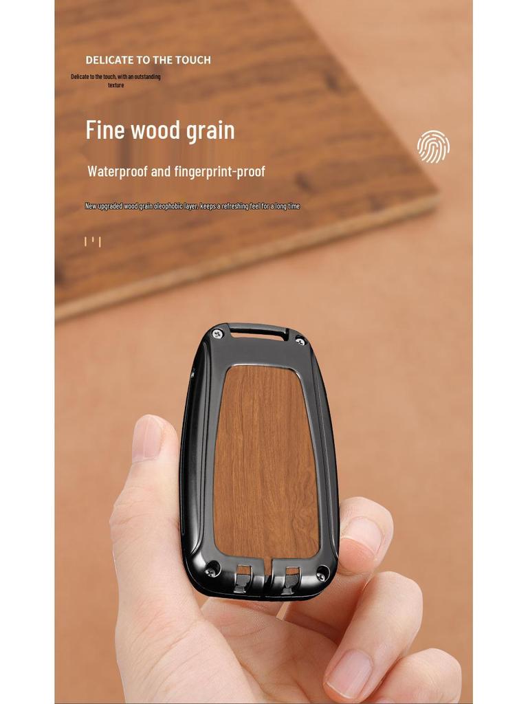 Toyota Avalon Camry Key Case for Highlander, RAV4, Corolla, Levin, and CHR Models.