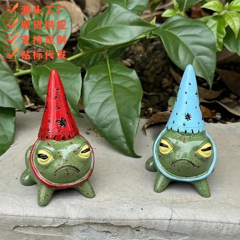 Resin Frogs Statue with Party Hat Handcrafts Model Figurine Statue For Home Desktop Shelf Display Yard Patios Decoration