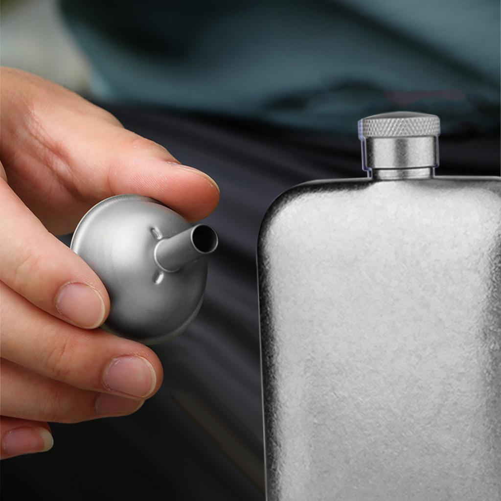 Titanium Flask with Funnel Ultra Light Portable Wine Flask Health Selection Whiskey Flask for Men Screw Cap Seal Drink