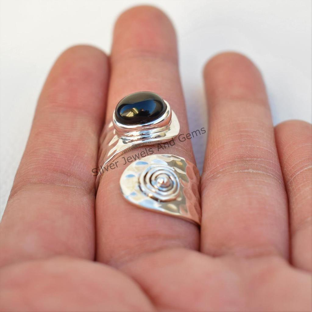 Handmade Black Onyx 925 Sterling Silver Ring, Hammered Band