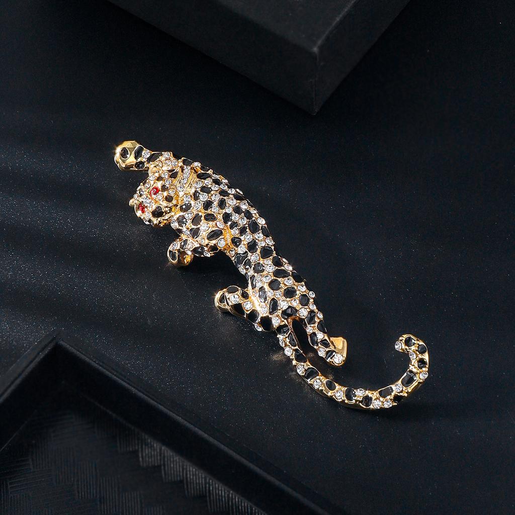 European and American Alloy Diamond-encrusted Leopard Clothing Pin Men's Blazer Corsage High-end Animal Dress Brooch